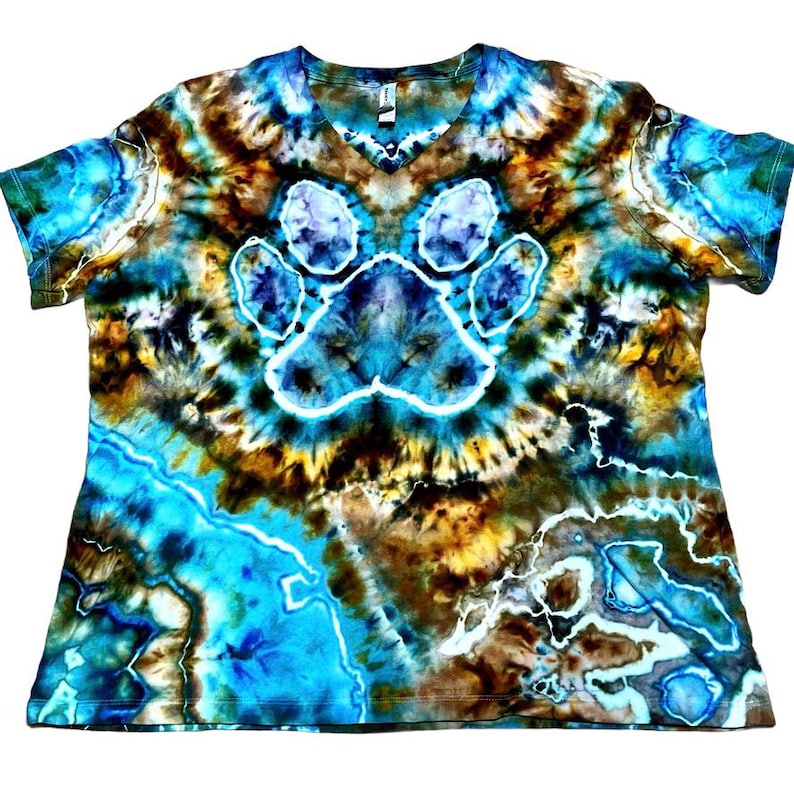 Riverbank Paw Print — hand-dyed short sleeve